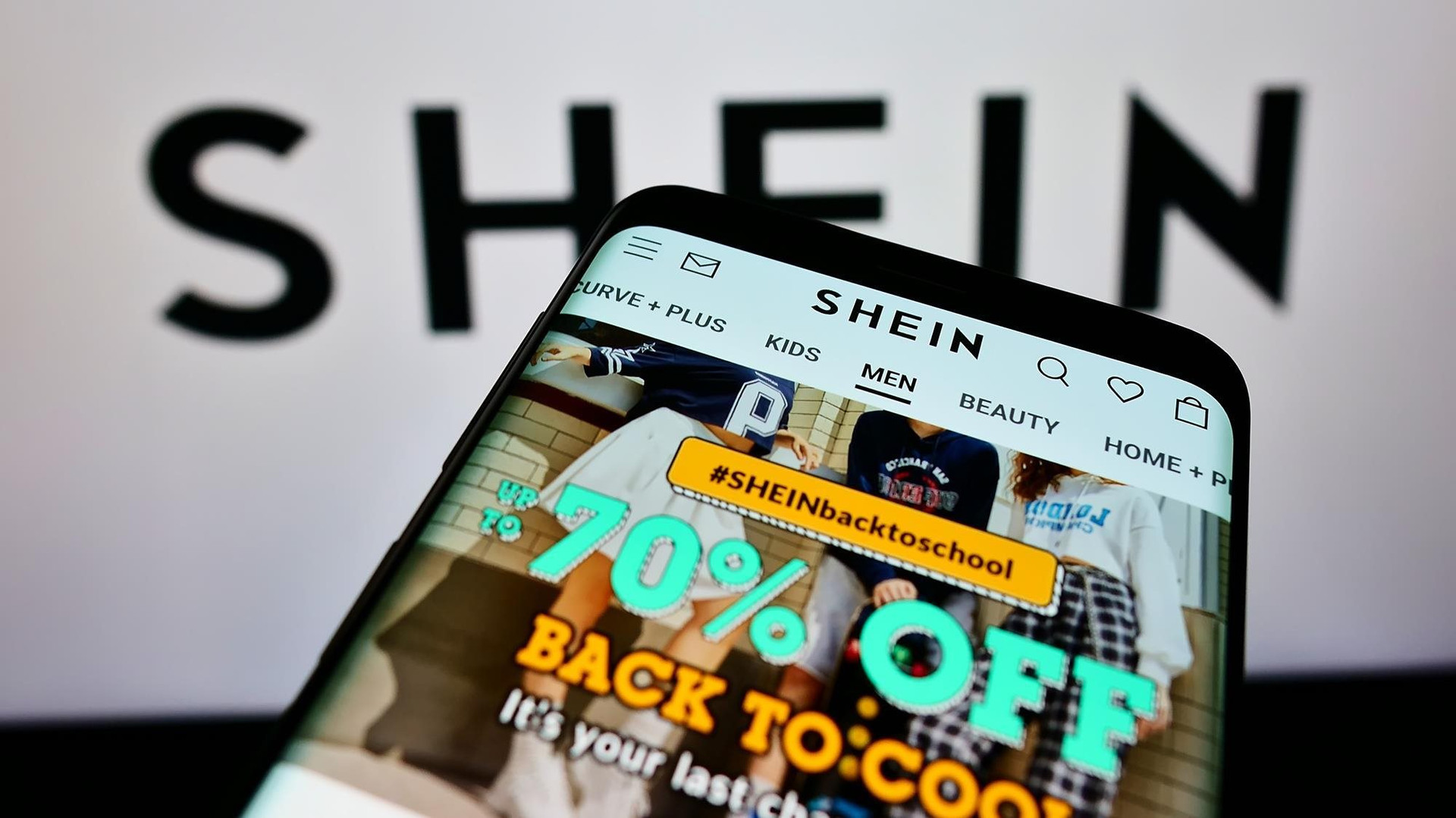 Shein vs Temu: 2 doanh nghiệp Trung Quốc đồng hương đại chiến để tranh giành thị trường Mỹ - Ảnh 4.