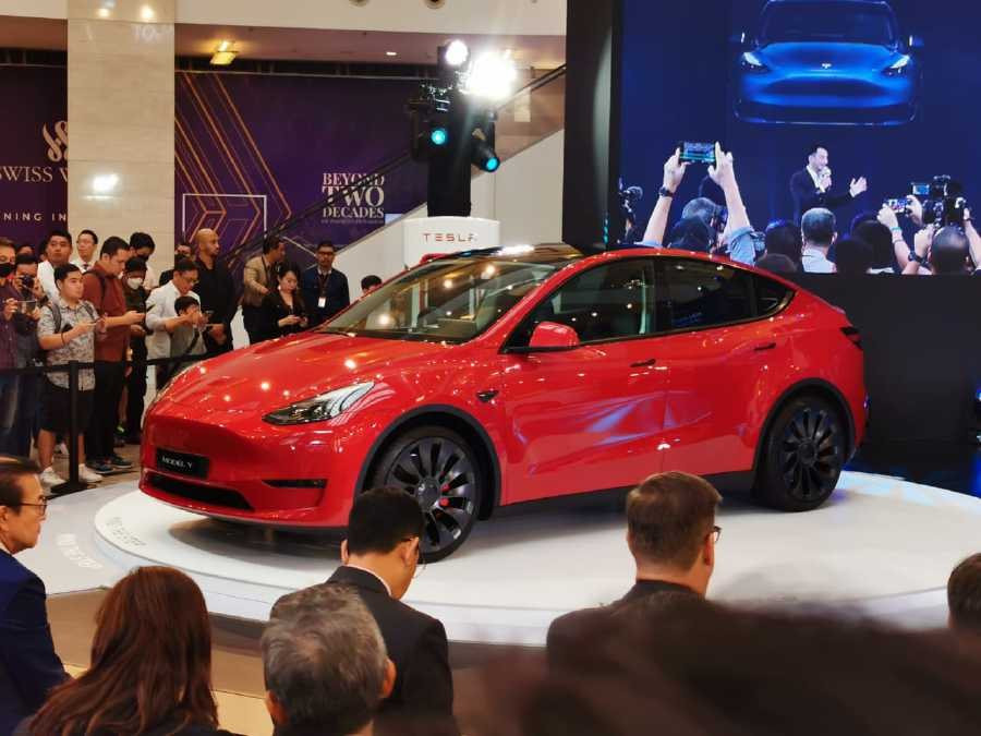 Đông Nam Á đang trở thành ‘miếng bánh’ không ai muốn bỏ qua: Tesla vừa đặt chân đến 1 thị trường mới, bán Model Y rẻ nhất khu vực - Ảnh 1.