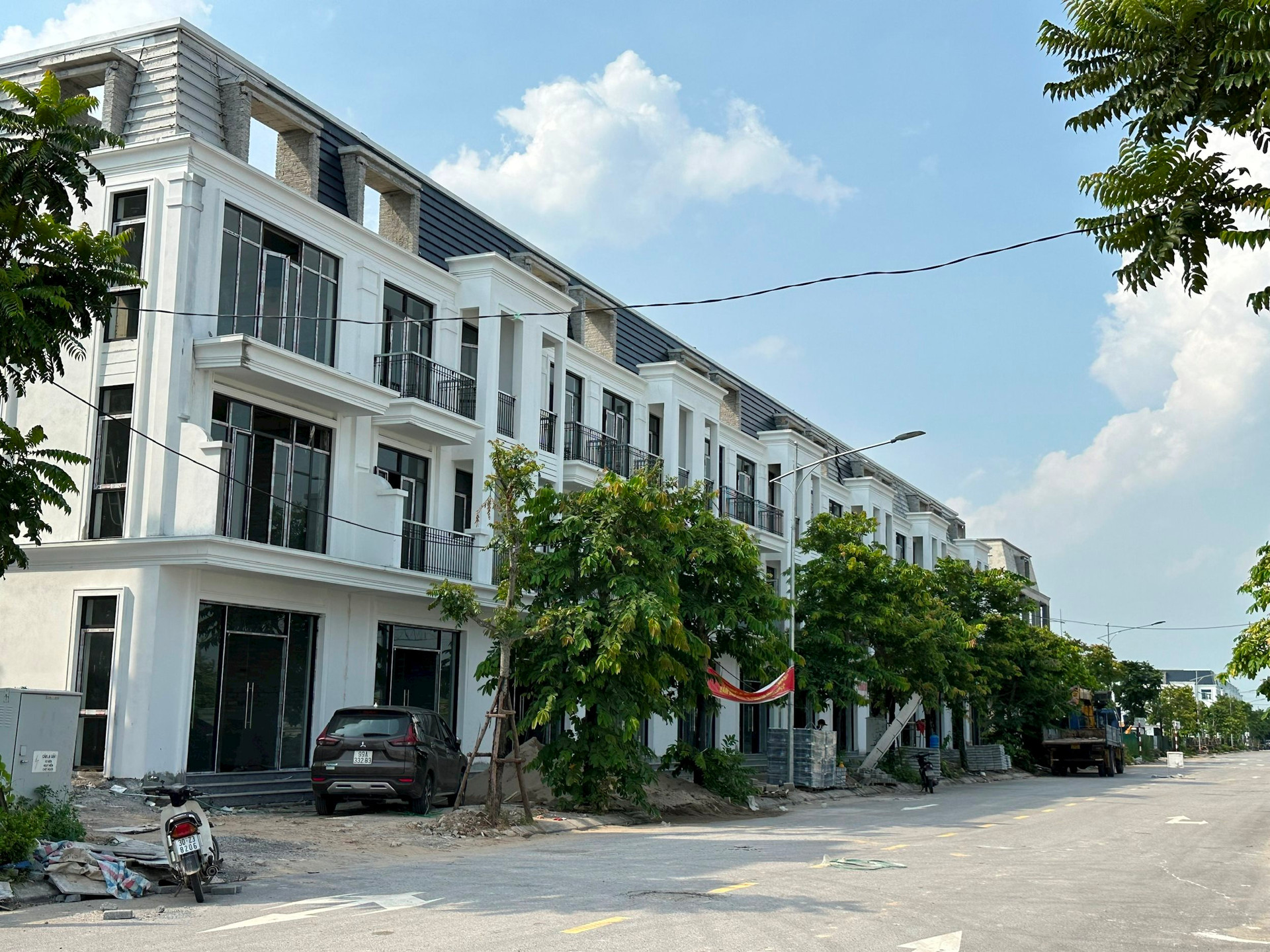 Một dự án bất động sản tại Hà Nội từng gây xôn xao khi mở bán trả giá công khai, nay giá thấp hơn gần 20%, môi giới chào mời: “Sẽ tăng gấp 2 lần trong 3 năm” - Ảnh 3.