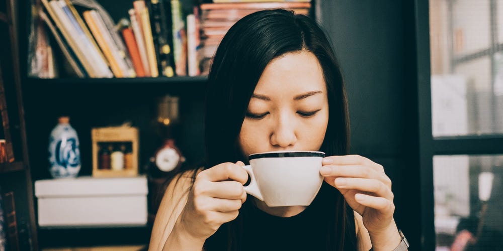 7 dấu hiệu cho thấy bạn nên giảm lượng cà phê tiêu thụ ngay lập tức - Ảnh 3.