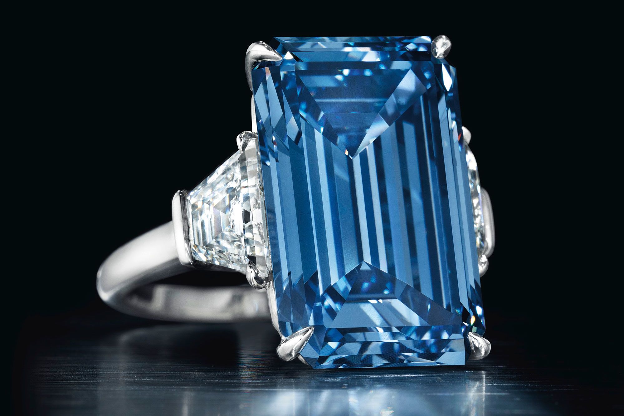 Chiêm ngưỡng những chiếc nhẫn kim cương đắt nhất thế giới