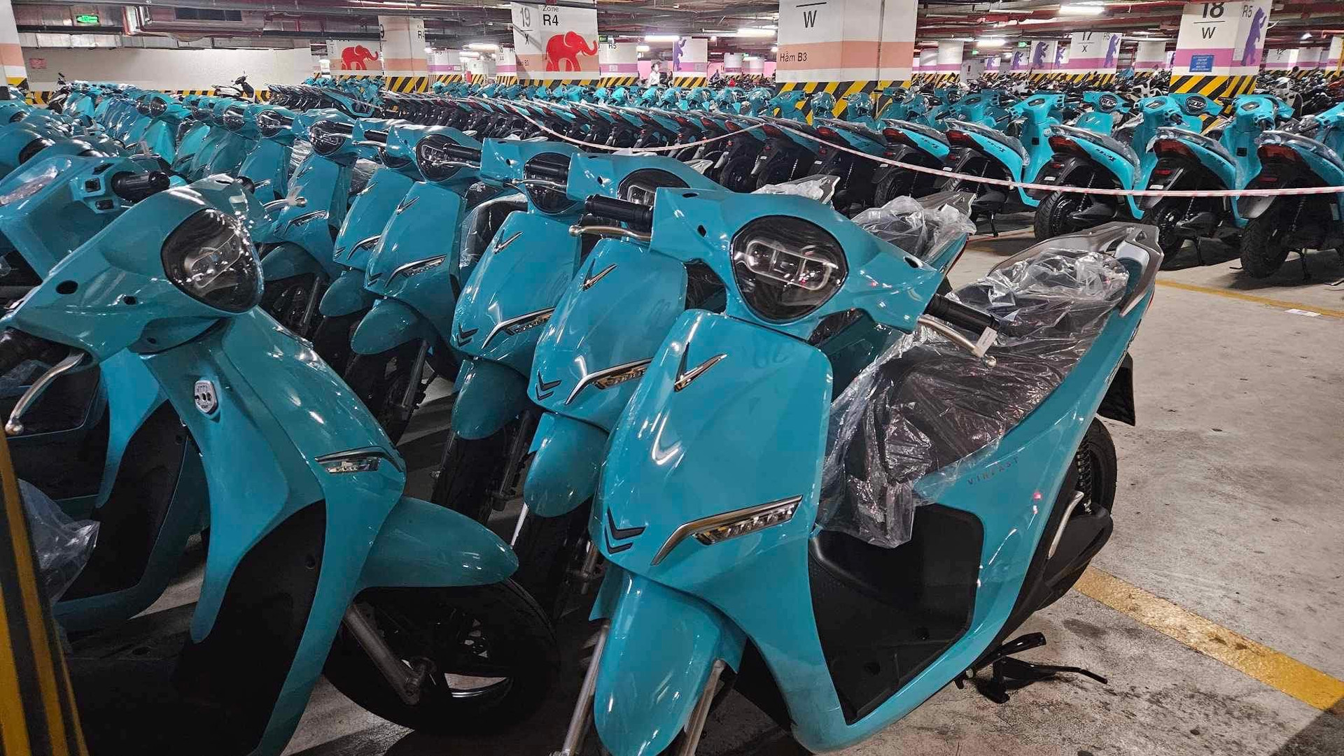 'Xe ôm điện' SM Bike ra mắt ngay tháng 8 tới - Có đủ sức khuấy đảo làng gọi công nghệ tỷ USD cùng Grab, Be? - Ảnh 3.