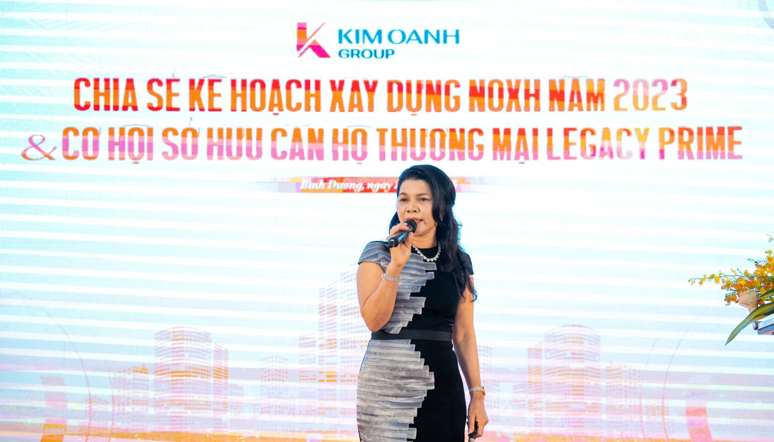 Tiềm lực công ty của “bà trùm” bất động sản Kim Oanh khi muốn chi 31.000 tỷ đồng làm 40.000 căn NOXH - Ảnh 1.