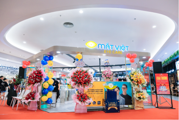 Mắt Việt tưng bừng khai trương cửa hàng flagship đầu tiên tại Hà Nội - Ảnh 4.
