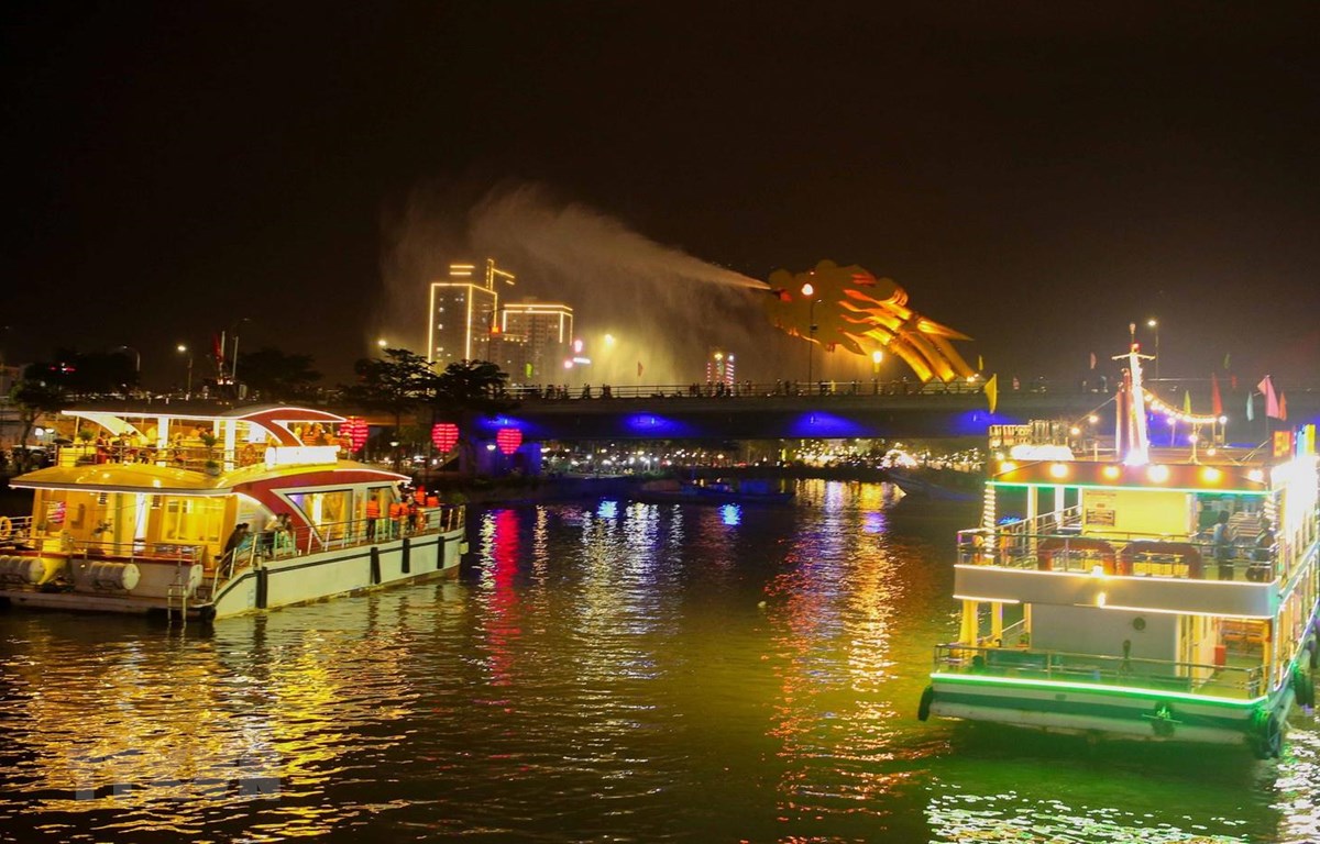 Top 8 địa điểm nhất định phải đến vào buổi tối ở Đà Nẵng: Toàn điểm check-in thú vị, đặc biệt có 1 nơi hoàn toàn mới