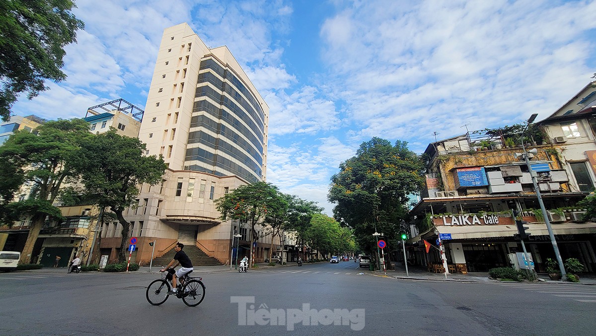 Cận cảnh tuyến phố Lý Thường Kiệt tuyệt đẹp lúc sáng sớm vừa được phê duyệt thiết kế đô thị riêng - Ảnh 9.