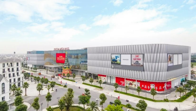 Làn sóng trả mặt bằng đang “càn quét” các trung tâm thương mại tại Tp.HCM, chủ nhà phải chuyển đổi sang văn phòng cho thuê - Ảnh 2.