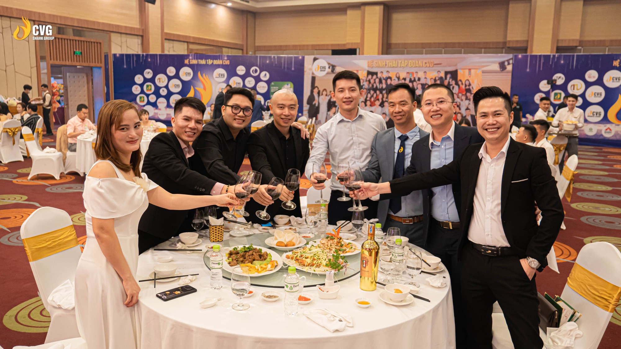 CVG Shark Group tổ chức thành công lễ bế giảng khóa huấn luyện Sharker 2 - Ảnh 3.