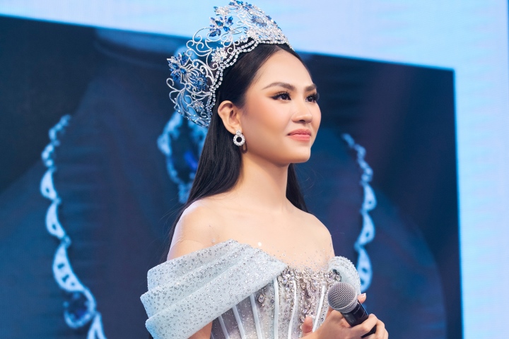 Hoa hậu đặc biệt nhất Việt Nam: Trả lại vương miện gần 4 tỷ đồng ngay sau phút đăng quang - Ảnh 5.