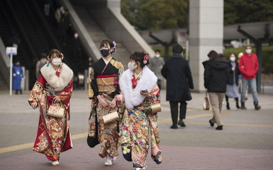 Nhật Bản: 42% phụ nữ từ 18 tuổi trở xuống sẽ không có con, đe dọa đến nền kinh tế lớn thứ 3 thế giới - Ảnh 5.