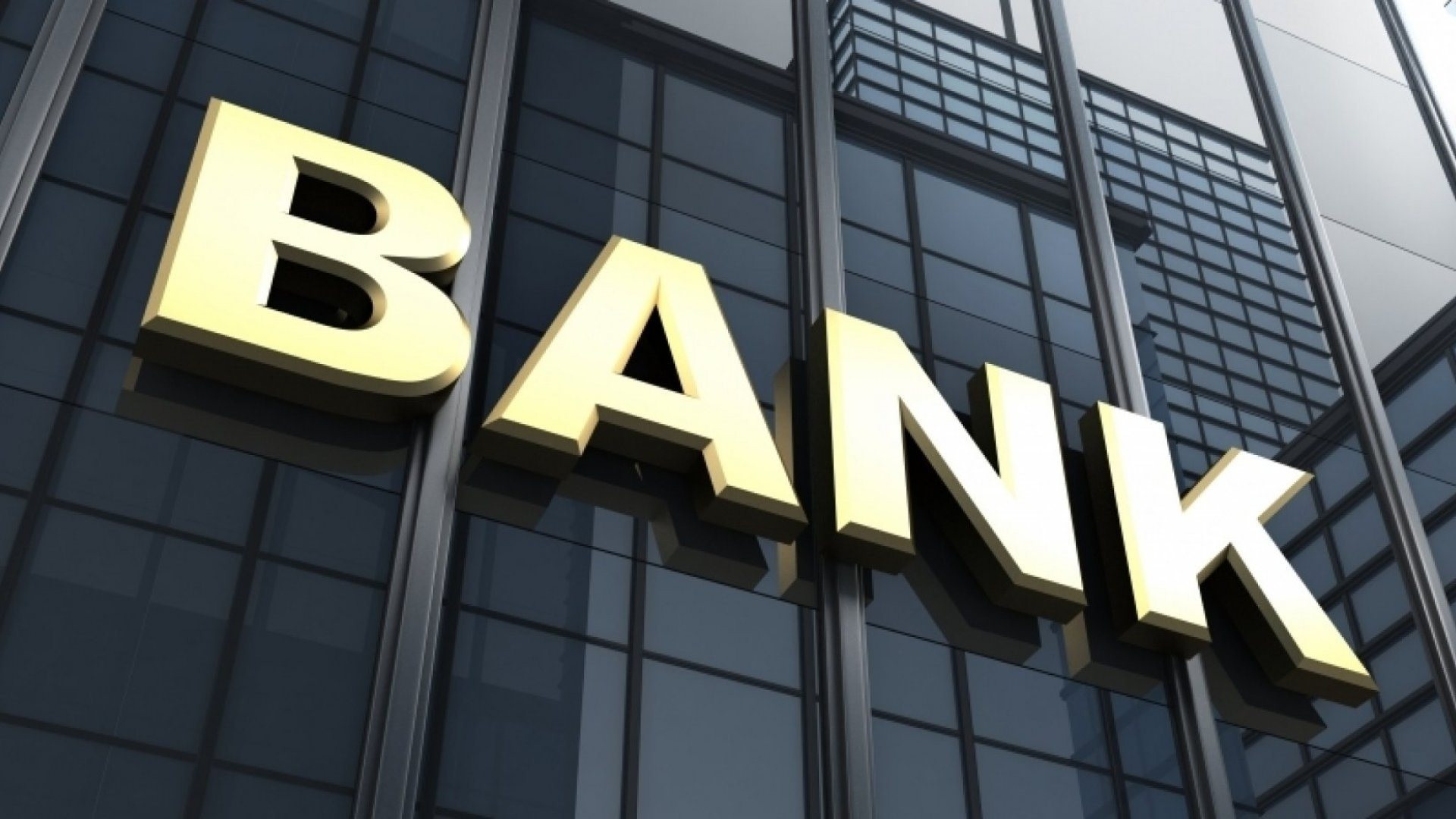 Toàn cảnh ngành ngân hàng quý II: NIM mỏng hơn, nợ xấu tăng mạnh tại nhóm tư nhân - Ảnh 1.