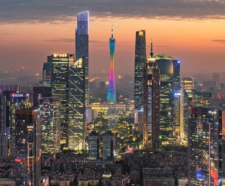 Tòa nhà chọc trời được ví như 'siêu mẫu' của Trung Quốc: Chiều cao và độ chịu chi đều 'hàng khủng', ngỡ ngàng nhất là loạt kỷ lục khiến nhiều người 'khó thở' - Ảnh 8.