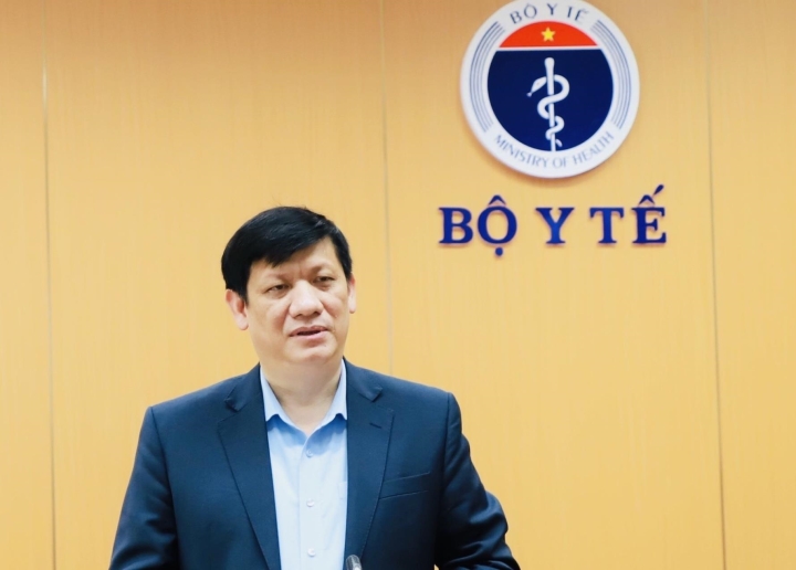 Cựu thư ký Bộ trưởng Y tế gợi ý Việt Á giúp 'trả nợ' tiền mua ô tô - Ảnh 1.