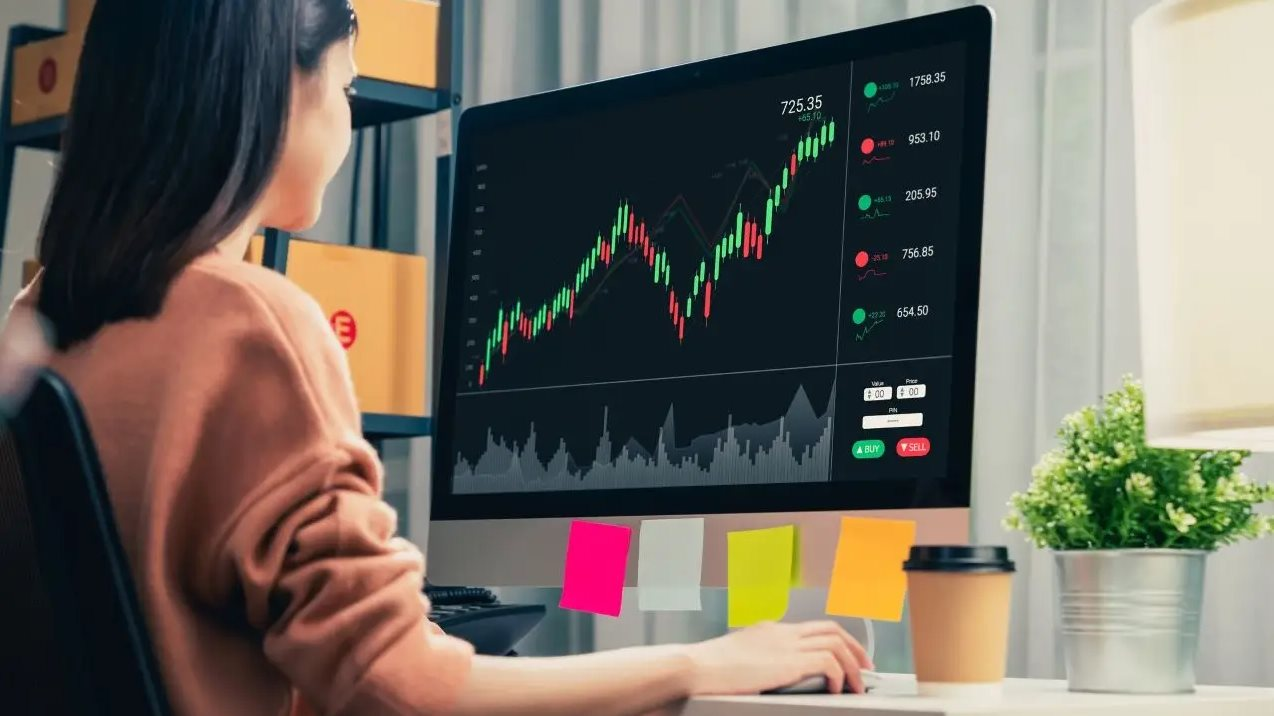 Người phụ nữ nghỉ hưu ở tuổi 36 sau khi đầu tư cổ phiếu, tiết lộ 1 quỹ tăng hơn 580% từ khi thành lập - Ảnh 1.