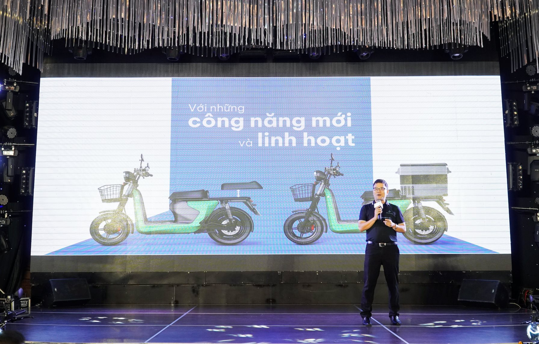 Startup xe điện Việt tung mẫu xe giao hàng mới: Biến pin thành &quot;tủ lạnh di động&quot;, chốt luôn đơn hàng 500 chiếc - Ảnh 3.