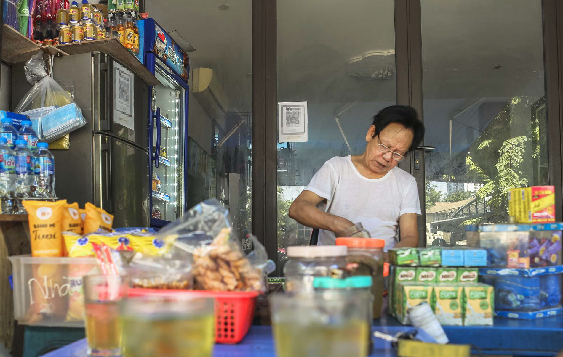 "Thanh toán không tiền mặt": Nhiều bạn trẻ không nhớ lần cuối dùng tiền mặt là khi nào - Ảnh 9.