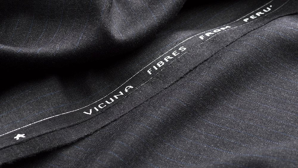 Loại "vàng" quý hiếm nhất thế giới: Là thành phần tạo nên chiếc áo giá gần nửa tỷ đồng, đắt đỏ gấp 3-4 lần cashmere hảo hạng - Ảnh 5.