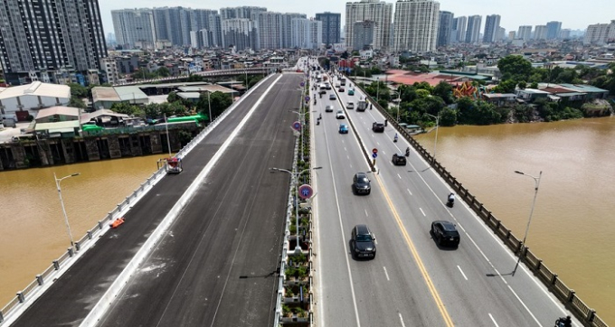 Xây dựng thần tốc, vượt tiến độ 6 tháng, cầu Vĩnh Tuy 2 sẽ giúp giao thông Hà Nội &quot;bớt khổ&quot;? - Ảnh 1.