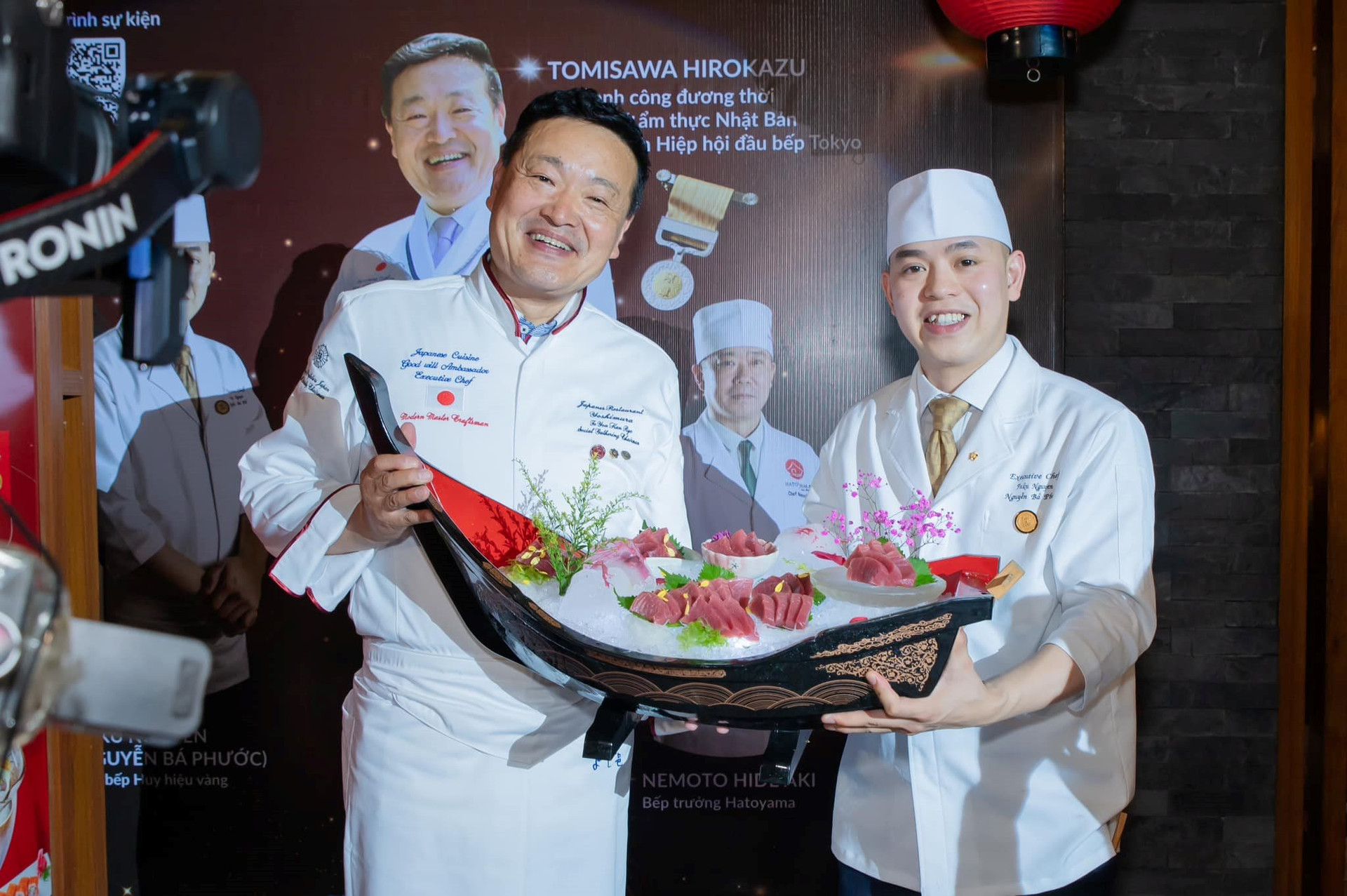 Trăn trở của vị doanh nhân mời Đại sứ ẩm thực Nhật sang VN: Đi 40 nước thấy ẩm thực Việt phát triển ngẫu hứng, với quan niệm cứ nấu ăn ngon là mở được nhà hàng - Ảnh 2.