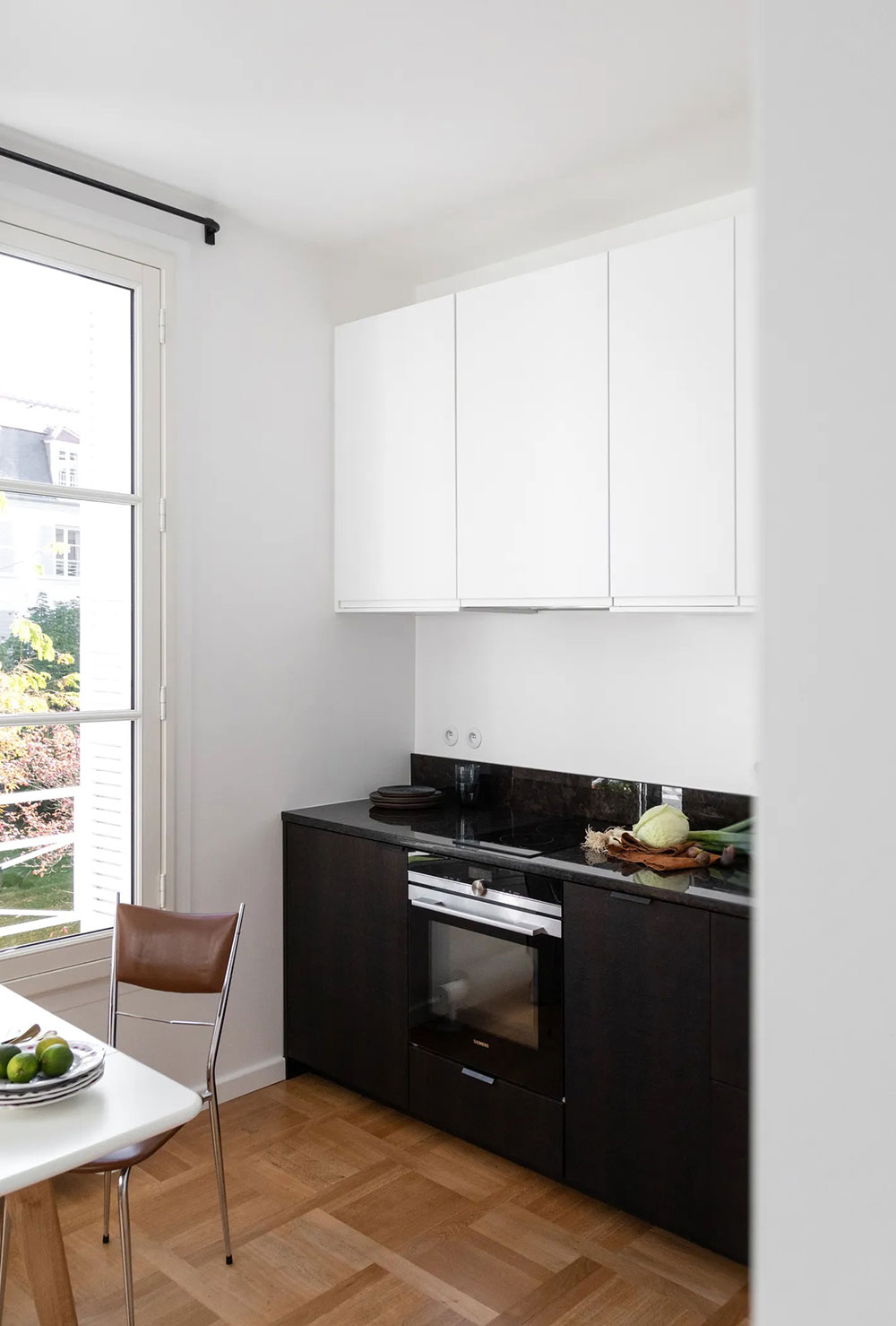 Bội phục sát đất cách thiết kế khéo léo bên trong căn hộ nhỏ 25m² - Ảnh 4. Bội phục sát đất cách thiết kế khéo léo bên trong căn hộ nhỏ 25m² - Ảnh 4.