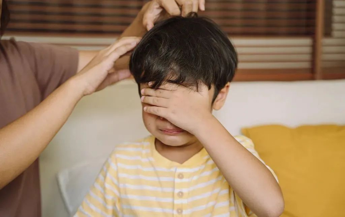 Con gái đột nhiên mếu máo hỏi "Mẹ là mẹ con thật à?", câu chuyện đằng sau khiến dân mạng dở khóc dở cười - Ảnh 7. Con gái đột nhiên mếu máo hỏi "Mẹ là mẹ con thật à?", câu chuyện đằng sau khiến dân mạng dở khóc dở cười - Ảnh 7.