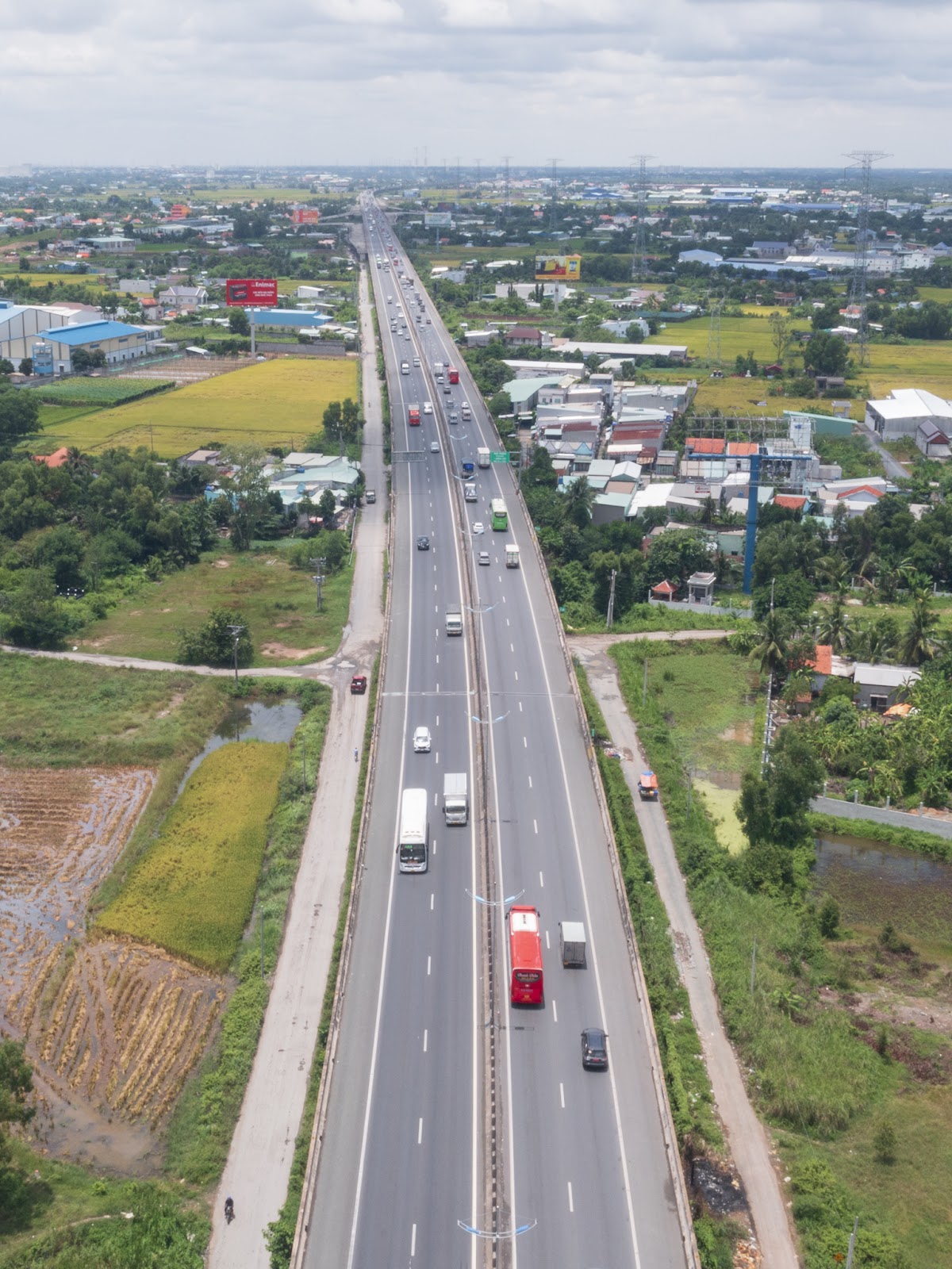 Toàn cảnh cao tốc TP.HCM - Trung Lương - Mỹ Thuận trước đề xuất mở rộng lên 8 làn xe - Ảnh 8.