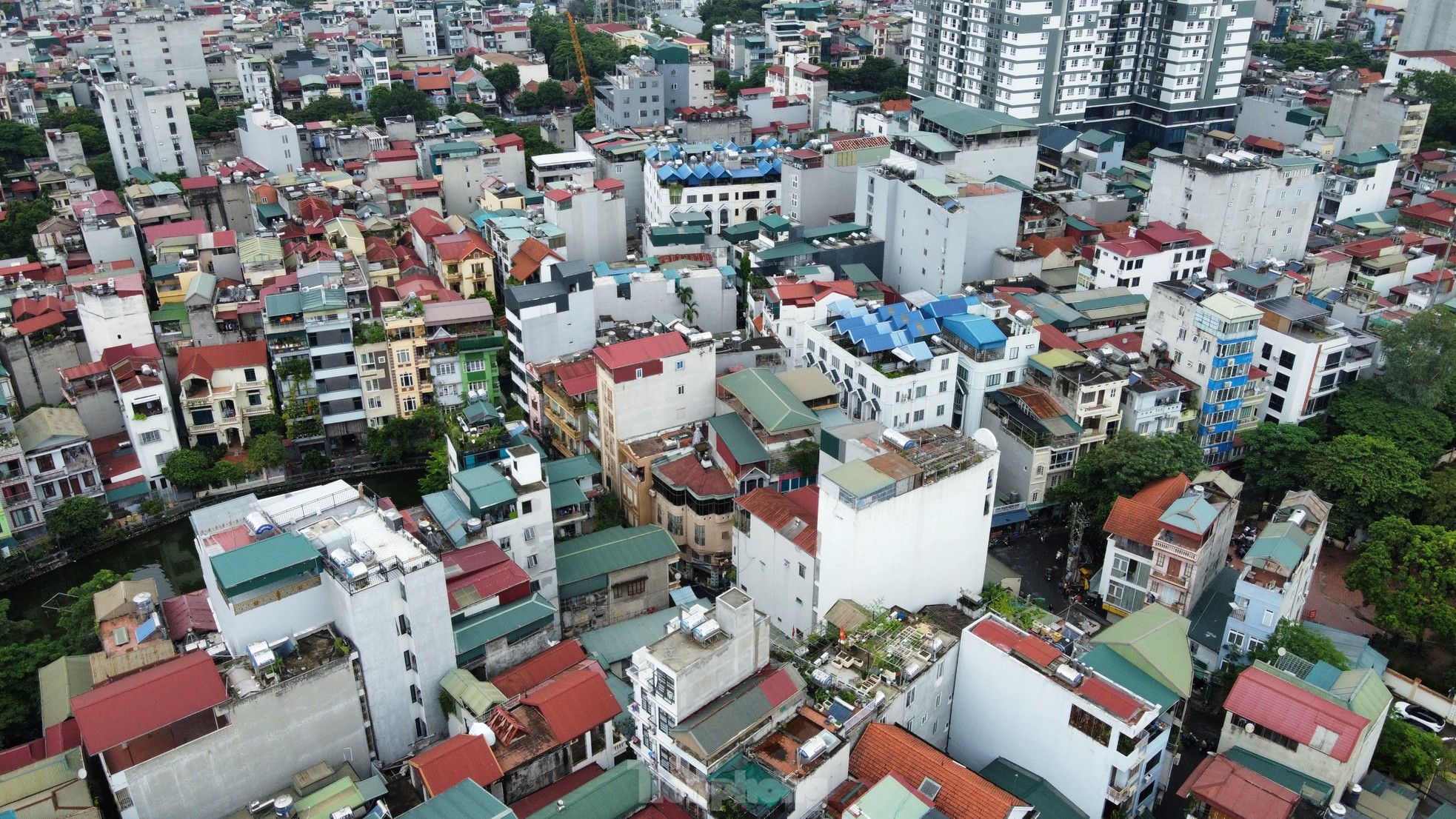 'Thủ phủ' chung cư mini gần nơi xảy ra vụ cháy kinh hoàng ở Hà Nội - Ảnh 13.