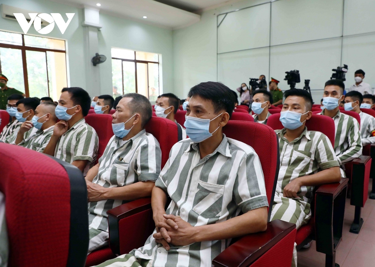 Lần đầu tiên có chính sách tín dụng riêng cho người mãn hạn tù - Ảnh 1. Lần đầu tiên có chính sách tín dụng riêng cho người mãn hạn tù - Ảnh 1.