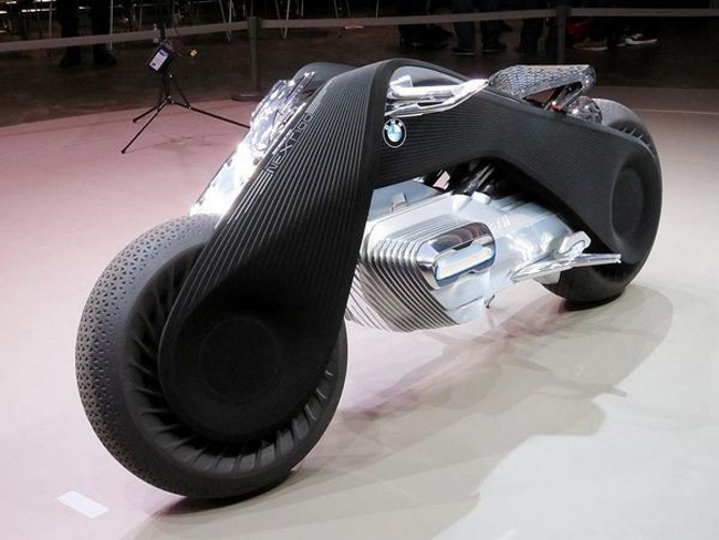 Sợ con không có đồ để chơi, ông bố 9X liền chế mô tô BMW concept từ xe 'đồng nát' tặng quý tử - Ảnh 6. Sợ con không có đồ để chơi, ông bố 9X liền chế mô tô BMW concept từ xe 'đồng nát' tặng quý tử - Ảnh 6.