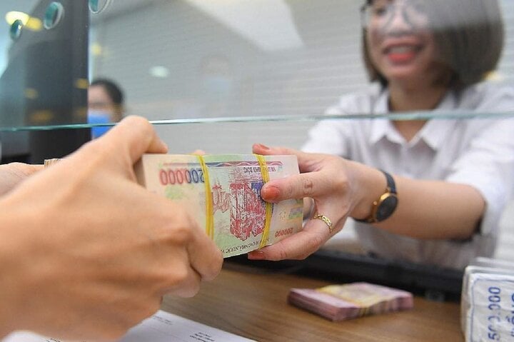1 triệu đồng có gửi được tiết kiệm? - Ảnh 1. 1 triệu đồng có gửi được tiết kiệm? - Ảnh 1.