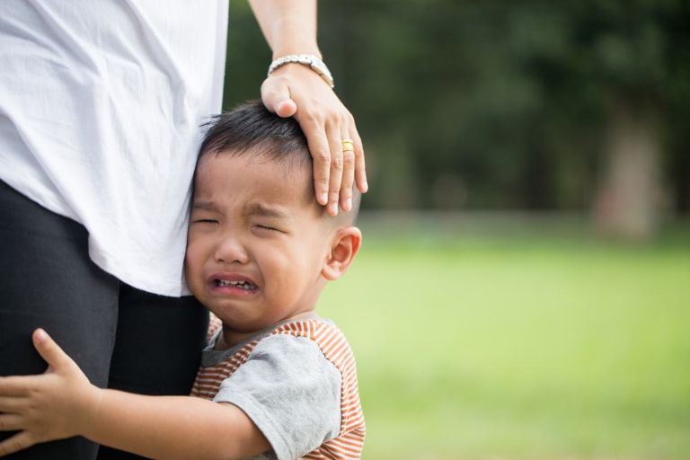 Những cậu bé nhút nhát khi lớn lên nguyên nhân phần lớn là do cha mẹ: Thay đổi bằng 3 cách sau - Ảnh 1. Những cậu bé nhút nhát khi lớn lên nguyên nhân phần lớn là do cha mẹ: Thay đổi bằng 3 cách sau - Ảnh 1.