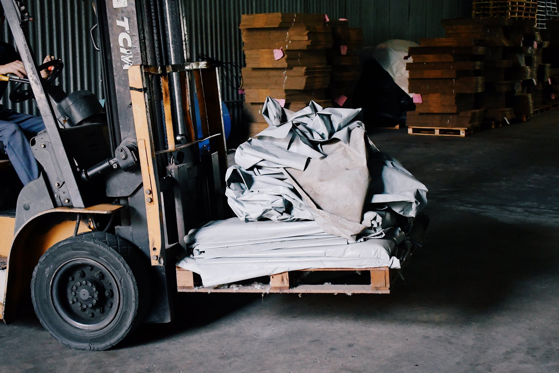 Túi thời trang "Made in Vietnam" từ chất liệu chẳng ai ngờ: Nhìn độ "độc" và giá cả, nhiều người sẽ muốn có cho mình một chiếc - Ảnh 3.