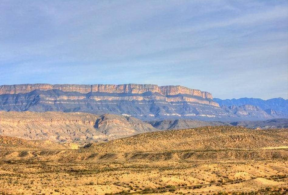 Mua đất hoang 1,7 tỷ USD được Mỹ rao bán để thử nghiệm công nghệ dù các nước khác nhìn vào thì ngán ngẩm, Trung Quốc bất ngờ phát hiện kho báu 600 nghìn tỷ USD - Ảnh 1.