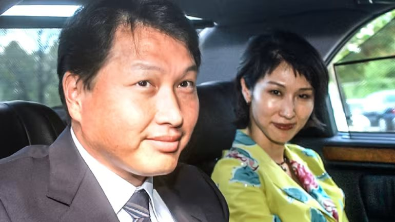 Địa chấn chaebol Hàn Quốc: Chủ tịch SK Group công khai có con với tiểu tam, đòi ly hôn người vợ 35 năm, tòa án bối rối chia khối tài sản 3,7 tỷ USD - Ảnh 2.