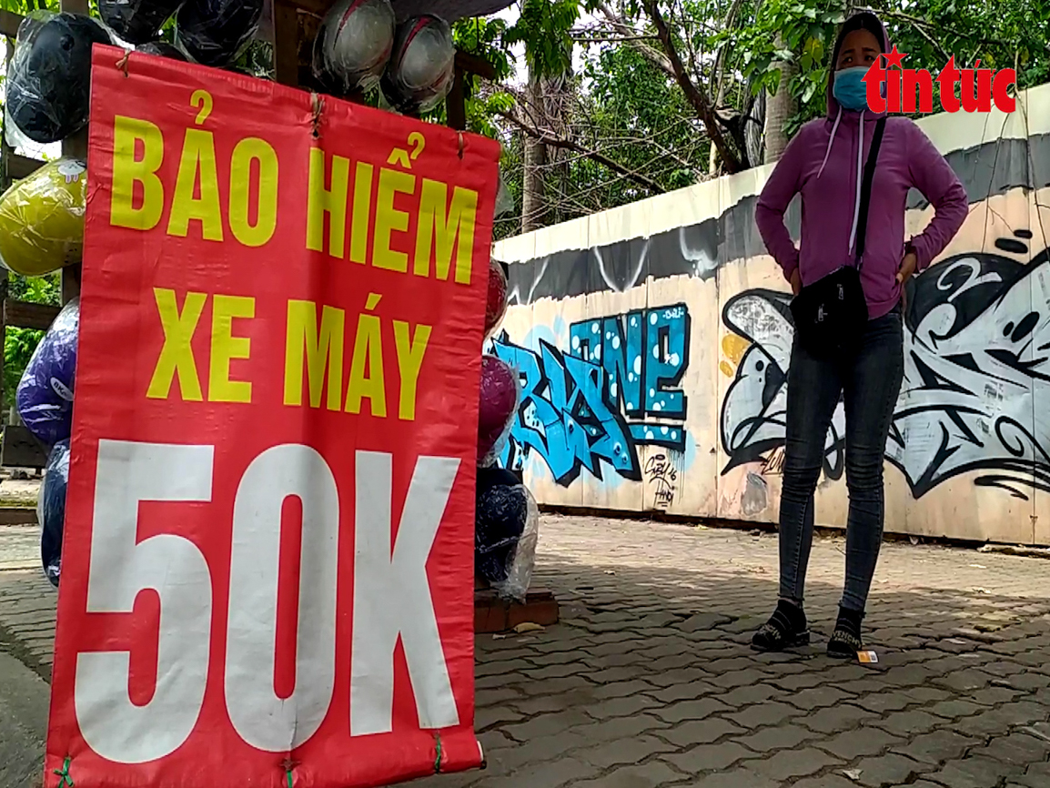 Bộ GTVT phản hồi về kiến nghị bỏ quy định phạt người không mua bảo hiểm xe máy - Ảnh 1.