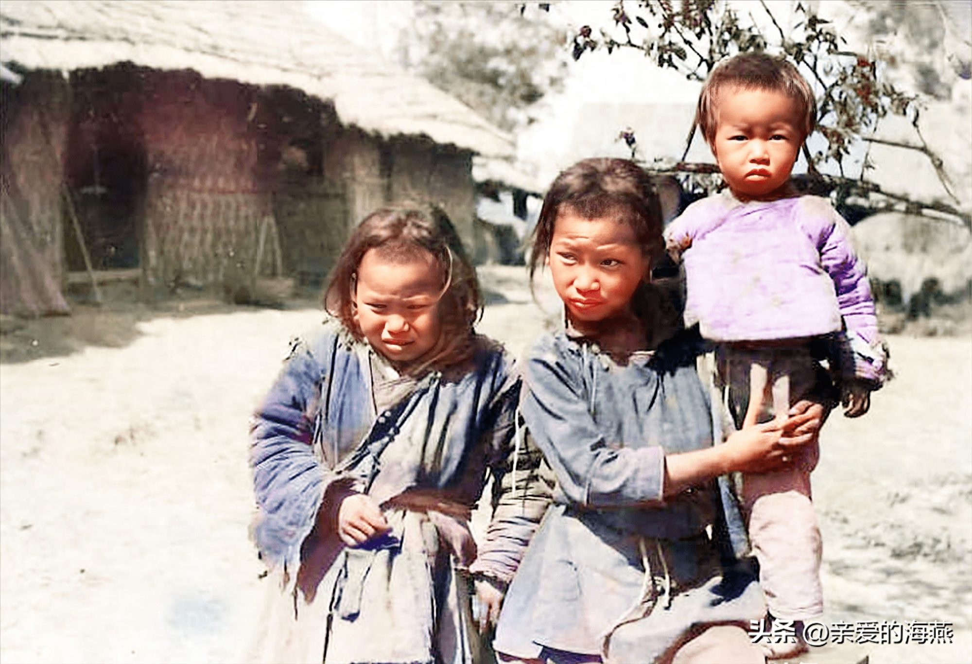 Loạt ảnh hiếm thời nhà Thanh: Từ Hi Thái hậu làm việc lạ giữa chốn đông người, kiệu 4 người khiêng khác xa trên phim - Ảnh 10. Loạt ảnh hiếm thời nhà Thanh: Từ Hi Thái hậu làm việc lạ giữa chốn đông người, kiệu 4 người khiêng khác xa trên phim - Ảnh 10.