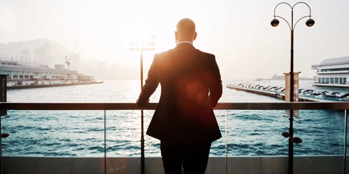 Chuyên phục vụ khách VIP ở khách sạn, tôi tình cờ phát hiện bí mật khủng khiếp: Tất cả đều bỏ số tiền lớn để che giấu điều này - Ảnh 3. Chuyên phục vụ khách VIP ở khách sạn, tôi tình cờ phát hiện bí mật khủng khiếp: Tất cả đều bỏ số tiền lớn để che giấu điều này - Ảnh 3.