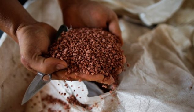 Trung Quốc bất ngờ hạn chế xuất khẩu một mặt hàng quan trọng do giá tăng vọt: Là mặt hàng quốc gia này xuất khẩu top đầu thế giới, Việt Nam nhập khẩu hàng triệu tấn trong 7 tháng đầu năm - Ảnh 1.