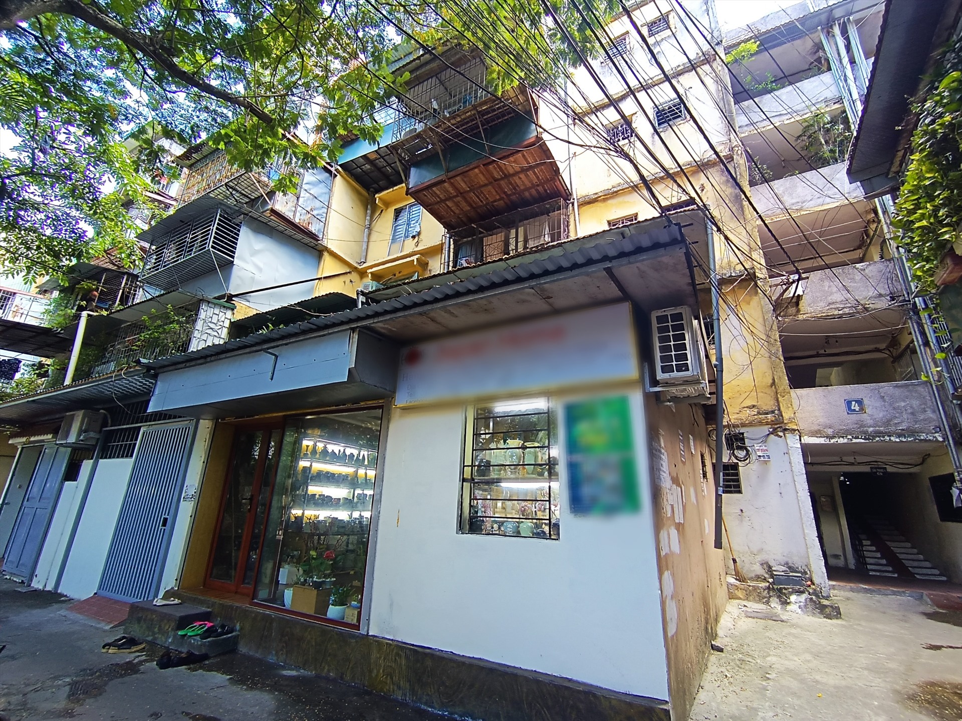 Những điều cần lưu ý khi mua nhà tập thể - Ảnh 1. Những điều cần lưu ý khi mua nhà tập thể - Ảnh 1.