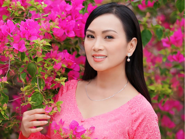 Cuộc sống của ca sĩ Hà Phương bên chồng tỷ phú gốc Việt sau hơn 20 năm kết hôn - Ảnh 1.