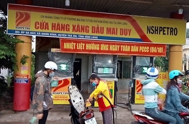 Bộ Tài chính phản hồi vụ 'ông lớn' xăng dầu miền Tây nợ thuế nghìn tỷ - Ảnh 1.