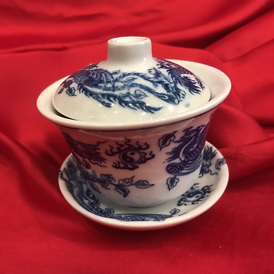 2 đồ vật đặt gần bát hương trên ban thờ, thấy đã nhiều nhưng không phải ai cũng biết tên gọi đúng - Ảnh 4.