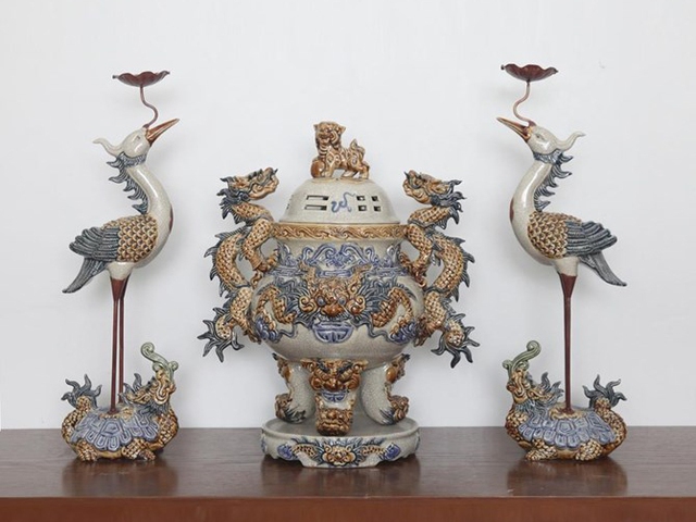 2 đồ vật đặt gần bát hương trên ban thờ, thấy đã nhiều nhưng không phải ai cũng biết tên gọi đúng - Ảnh 5.