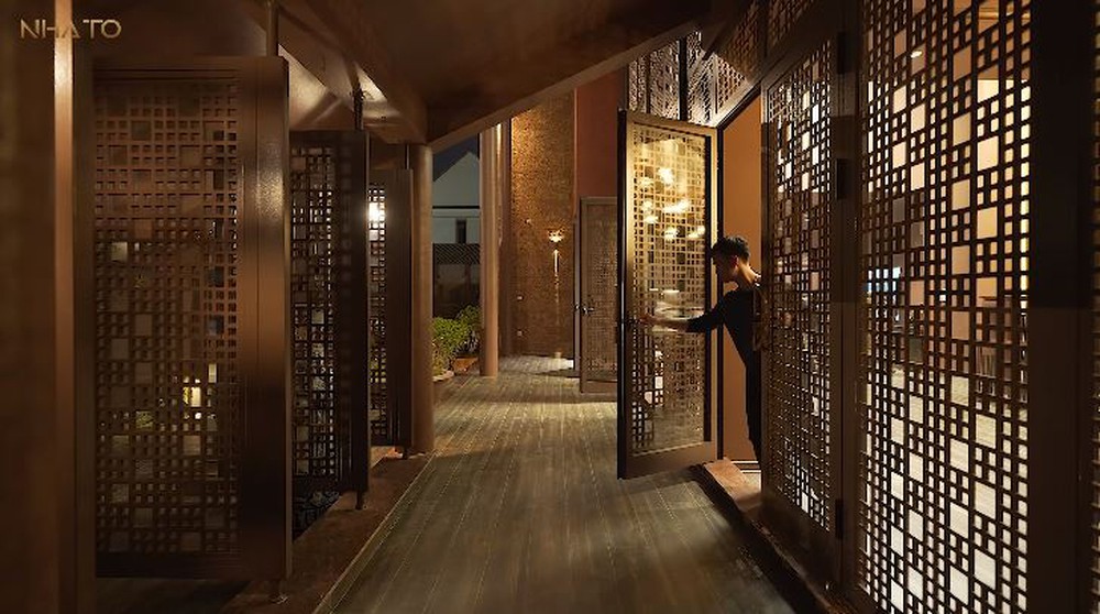 Biệt thự ở ẩn có thiết kế vượt thời gian: Cổ kính như nhà quan viên, duyên nhất là "trước cau sau chuối" đầy ẩn ý - Ảnh 7. Biệt thự ở ẩn có thiết kế vượt thời gian: Cổ kính như nhà quan viên, duyên nhất là "trước cau sau chuối" đầy ẩn ý - Ảnh 7.