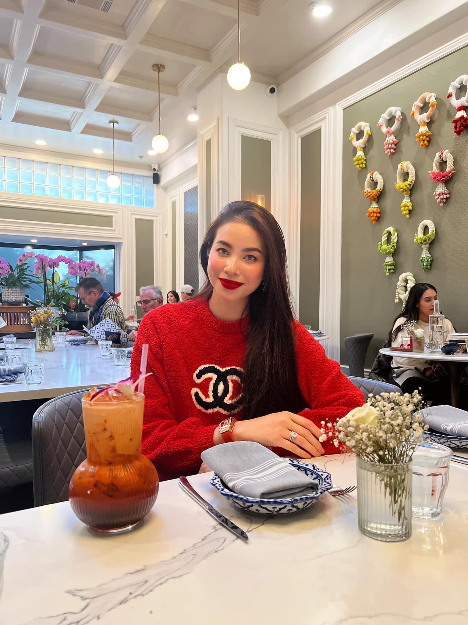 Nàng hậu Vbiz nhập hội phu nhân hào môn: Sở hữu tài sản khủng ở Mỹ, danh tính chồng đại gia vẫn là ẩn số- Ảnh 1. Nàng hậu Vbiz nhập hội phu nhân hào môn: Sở hữu tài sản khủng ở Mỹ, danh tính chồng đại gia vẫn là ẩn số- Ảnh 1.