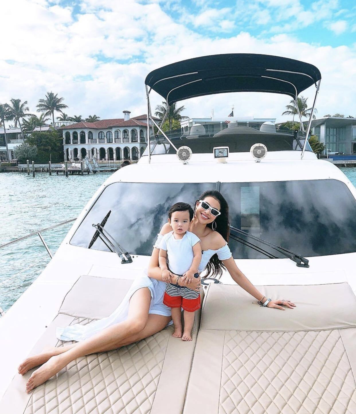 Nàng hậu Vbiz nhập hội phu nhân hào môn: Sở hữu tài sản khủng ở Mỹ, danh tính chồng đại gia vẫn là ẩn số- Ảnh 9. Nàng hậu Vbiz nhập hội phu nhân hào môn: Sở hữu tài sản khủng ở Mỹ, danh tính chồng đại gia vẫn là ẩn số- Ảnh 9.