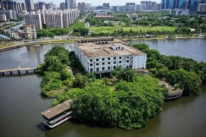 Chủ quyết không “bán” khách sạn 20.000m2 dù được đền bù hơn 413 tỷ đồng: Đấu tranh để tăng giá lên gấp 2 nhưng thất bại - Ảnh 2. Chủ quyết không “bán” khách sạn 20.000m2 dù được đền bù hơn 413 tỷ đồng: Đấu tranh để tăng giá lên gấp 2 nhưng thất bại - Ảnh 2.