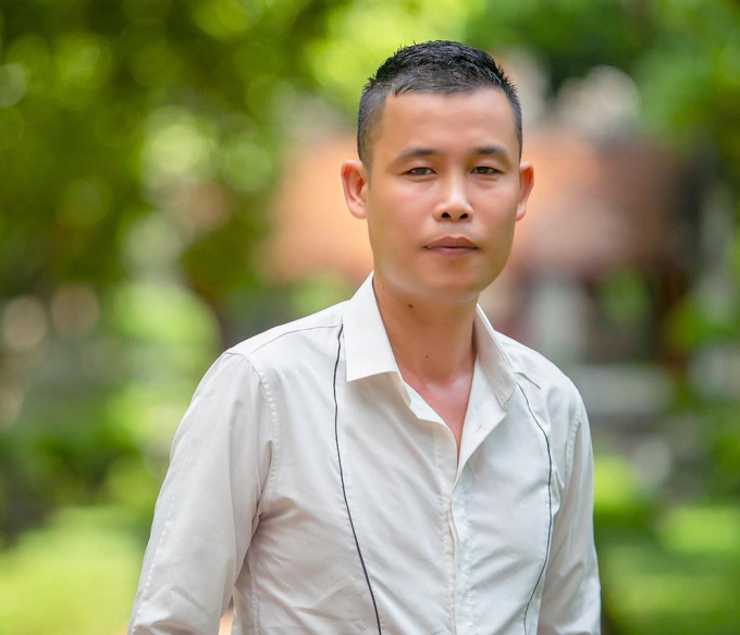 Nam diễn viên Việt sau 3 đời vợ: 4 năm không yêu ai, được phụ nữ thích cũng "dứt áo" về với con, sự nghiệp ra sao? - Ảnh 3. Nam diễn viên Việt sau 3 đời vợ: 4 năm không yêu ai, được phụ nữ thích cũng "dứt áo" về với con, sự nghiệp ra sao? - Ảnh 3.