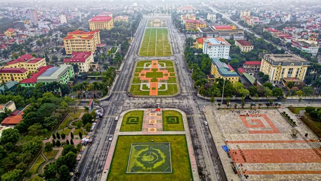 Tỉnh không có núi, không có biển đặt mục tiêu trở thành thành phố trực thuộc Trung ương năm 2037 - Ảnh 12. Tỉnh không có núi, không có biển đặt mục tiêu trở thành thành phố trực thuộc Trung ương năm 2037 - Ảnh 12.