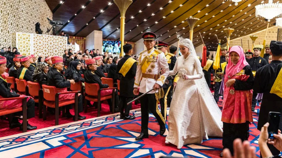 Chiêm ngưỡng lễ cưới hoành tráng của Hoàng tử Brunei  - Ảnh 6.